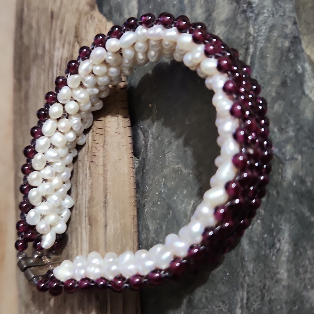 Jay King Geniune Garnet and Pearl, Sterling Silver Bracelet NWOT
